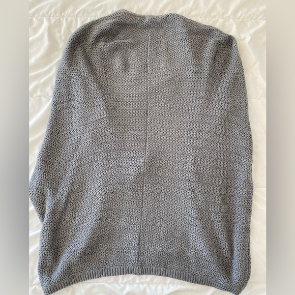 Aerie oversized cocoon sweater. - Picture 5 of 5